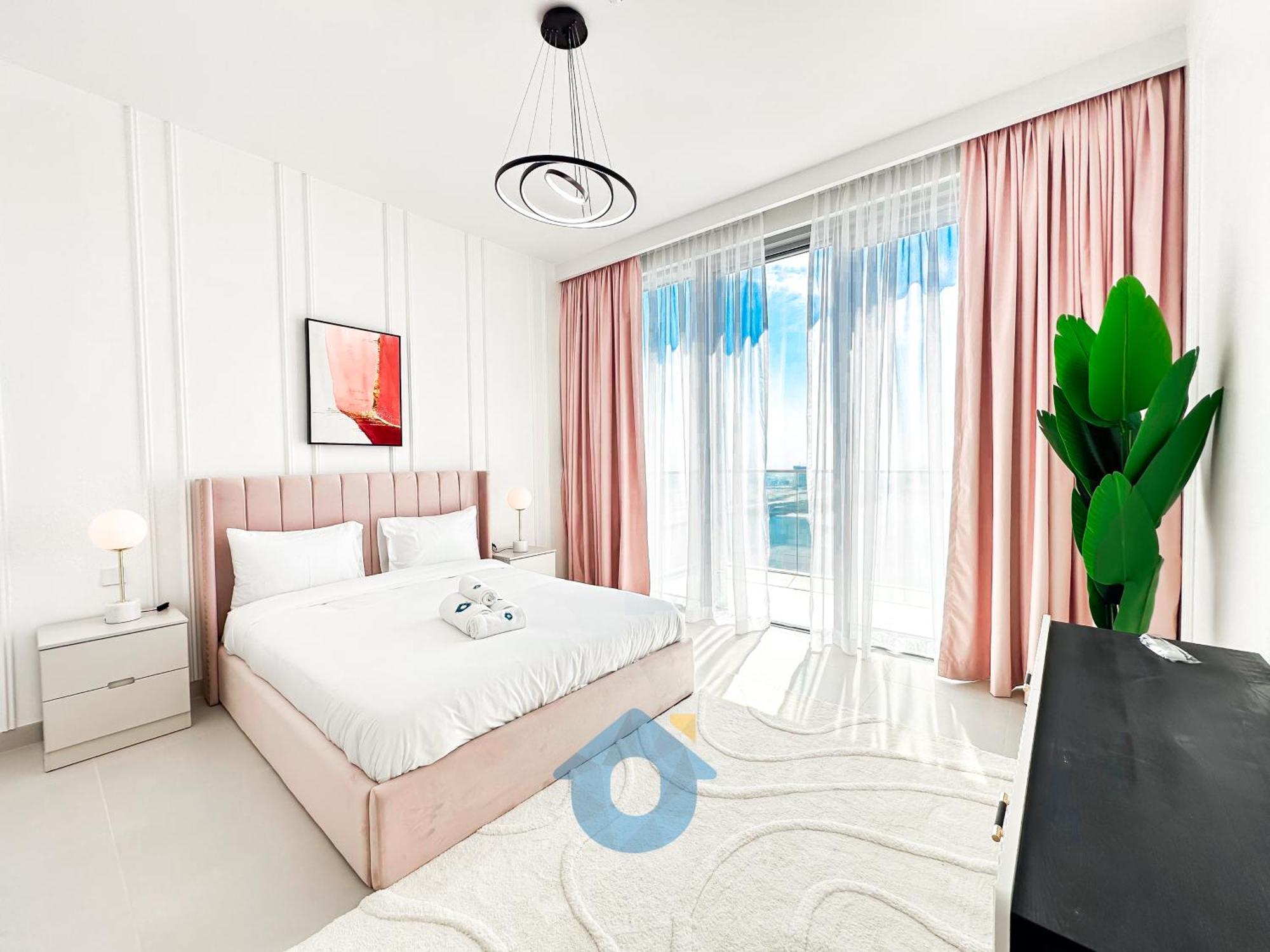 Like - 5901 Majestic 3bhk With Stunning Creek View Apartment Dubai